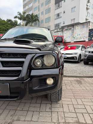 MITSUBISHI-PAJERO-2009