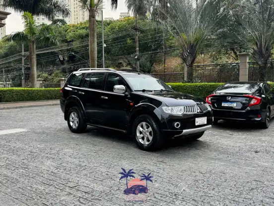 MITSUBISHI-PAJERO DAKAR-2011