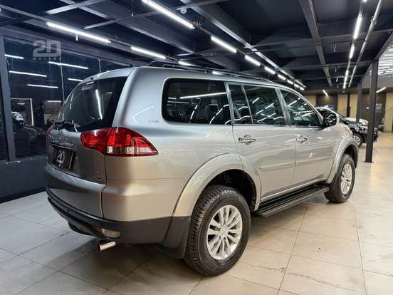 MITSUBISHI-PAJERO DAKAR-3.5 HPE 7 LUGARES 4X4 V6 24V FLEX 4P AUTOMÁTICO MITSUBISHI-PAJERO DAKAR-2014