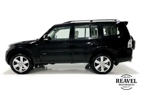 MITSUBISHI-PAJERO FULL-2012