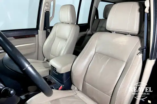MITSUBISHI-PAJERO FULL-2012