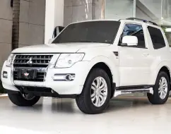 MITSUBISHI PAJERO FULL 3.8 HPE 4X4 V6 24V GASOLINA 2P AUTOMÁTICO MITSUBISHI PAJERO FULL 3.8 HPE 4X4 V6 24V GASOLINA 2P AUTOMÁTICO