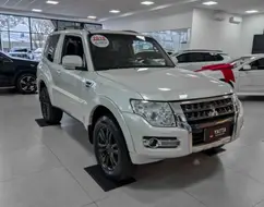MITSUBISHI PAJERO FULL 3.2 HPE 4X4 16V TURBO INTERCOOLER DIESEL 2P AUTOMÁTICO MITSUBISHI PAJERO FULL 3.2 HPE 4X4 16V TURBO INTERCOOLER DIESEL 2P AUTOMÁTICO