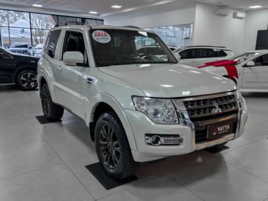 MITSUBISHI-PAJERO FULL-3.2 HPE 4X4 16V TURBO INTERCOOLER DIESEL 2P AUTOMÁTICO MITSUBISHI-PAJERO FULL-2017
