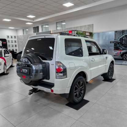 MITSUBISHI-PAJERO FULL-2017