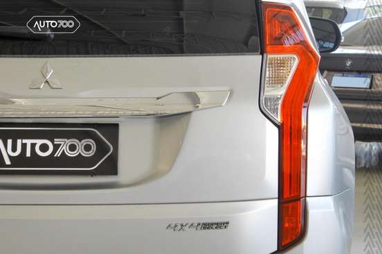 MITSUBISHI-PAJERO SPORT-2019