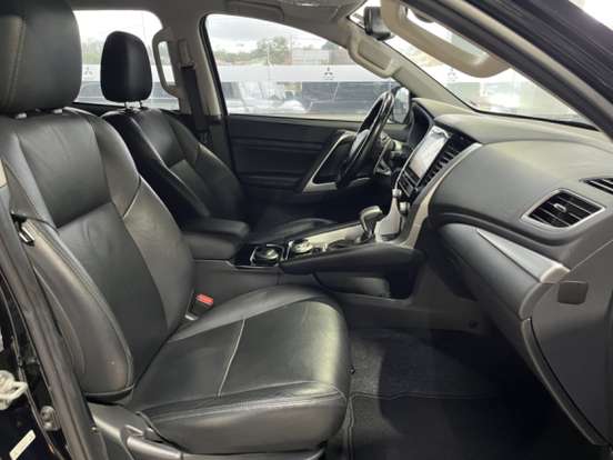 MITSUBISHI-PAJERO SPORT-2.4 16V MIVEC TURBO DIESEL HPE-S AWD AUTOMÁTICO MITSUBISHI-PAJERO SPORT-2021
