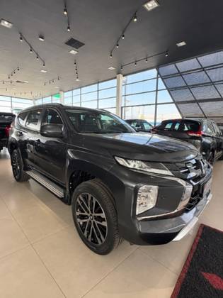 MITSUBISHI PAJERO SPORT 2.4 16V MIVEC TURBO DIESEL LEGEND AWD AUTOMÁTICO