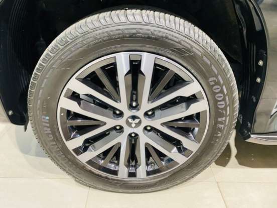 MITSUBISHI-PAJERO SPORT-2.4 16V MIVEC TURBO DIESEL LEGEND AWD AUTOMÁTICO MITSUBISHI-PAJERO SPORT-2024