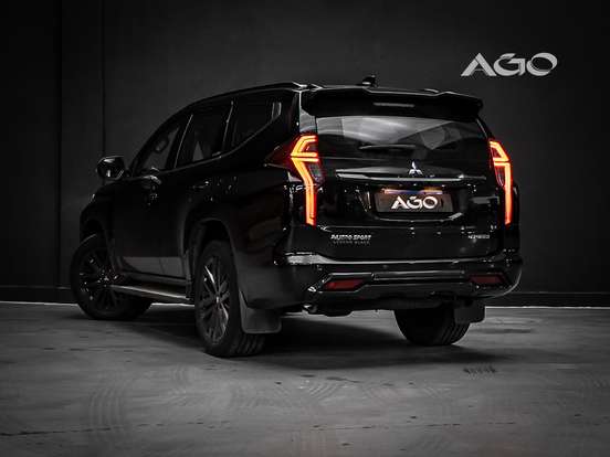 MITSUBISHI-PAJERO SPORT-2.4 16V MIVEC TURBO DIESEL LEGEND BLACK AWD AUTOMÁTICO MITSUBISHI-PAJERO SPORT-2025