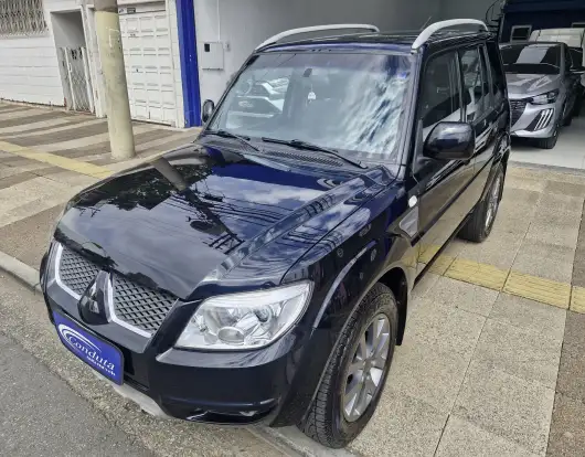 MITSUBISHI-PAJERO TR4-2013