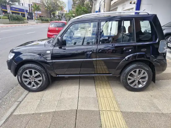 MITSUBISHI-PAJERO TR4-2.0 4X2 16V 140CV FLEX 4P AUTOMÁTICO MITSUBISHI-PAJERO TR4-2013