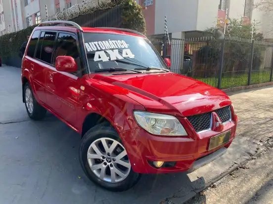 MITSUBISHI-PAJERO TR4-2.0 4X4 16V 140CV FLEX 4P AUTOMÁTICO MITSUBISHI-PAJERO TR4-2011