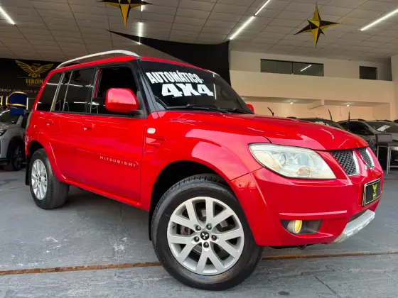 MITSUBISHI PAJERO TR4 2.0 4X4 16V 140CV FLEX 4P AUTOMÁTICO