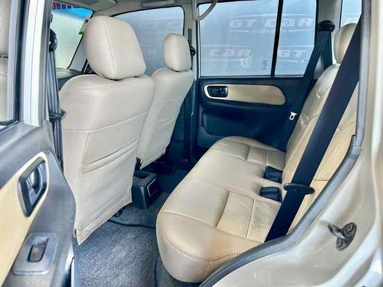 MITSUBISHI-PAJERO TR4-2013