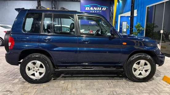 MITSUBISHI-PAJERO TR4-2004