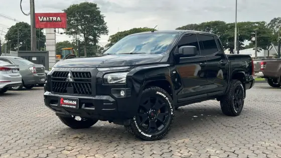 MITSUBISHI TRITON 2.4 BITURBO DIESEL CD GLS 4X4 AUTOMÁTICO