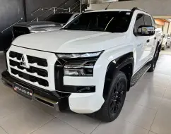 MITSUBISHI TRITON 2.4 BITURBO DIESEL CD KATANA 4X4 AUTOMÁTICO MITSUBISHI TRITON 2.4 BITURBO DIESEL CD KATANA 4X4 AUTOMÁTICO