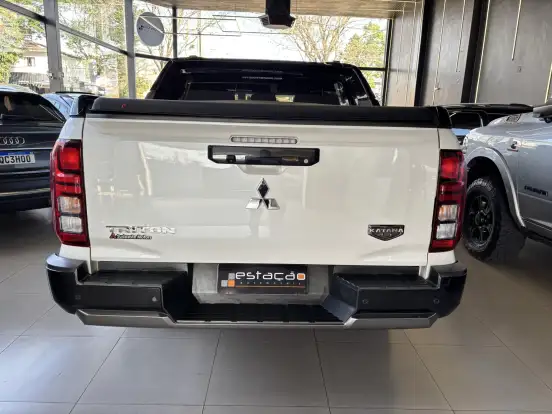 MITSUBISHI-TRITON-2.4 BITURBO DIESEL CD KATANA 4X4 AUTOMÁTICO MITSUBISHI-TRITON-2025