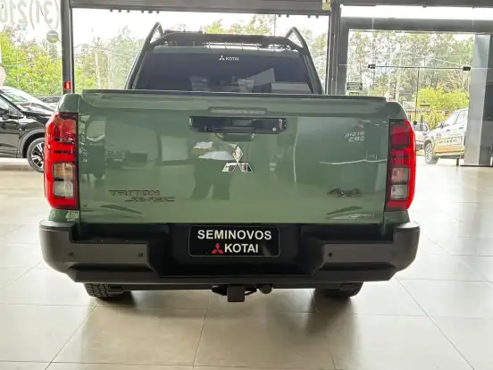 MITSUBISHI-TRITON-2.4 BITURBO DIESEL CD KATANA 4X4 AUTOMÁTICO MITSUBISHI-TRITON-2025