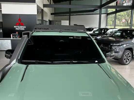 MITSUBISHI-TRITON-2.4 BITURBO DIESEL CD KATANA 4X4 AUTOMÁTICO MITSUBISHI-TRITON-2025