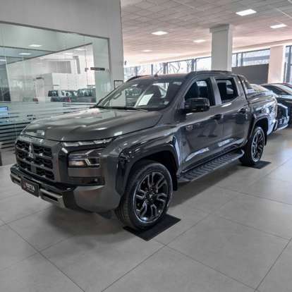 MITSUBISHI-TRITON-2026