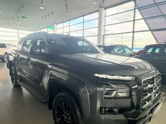MITSUBISHI-TRITON-2.4 BITURBO DIESEL CD KATANA 4X4 AUTOMÁTICO MITSUBISHI-TRITON-2025