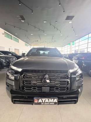 MITSUBISHI-TRITON-2025