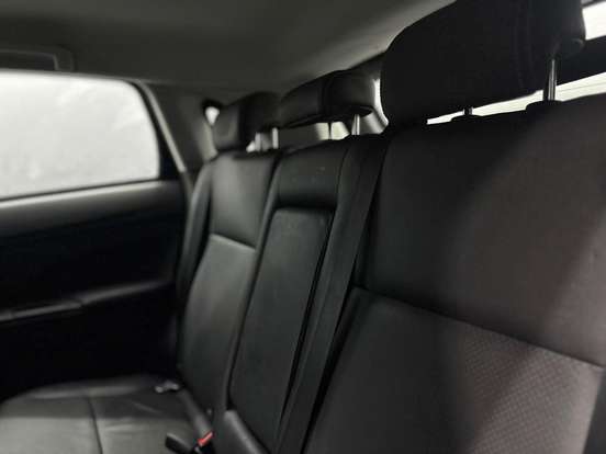 MITSUBISHI-ASX-2015