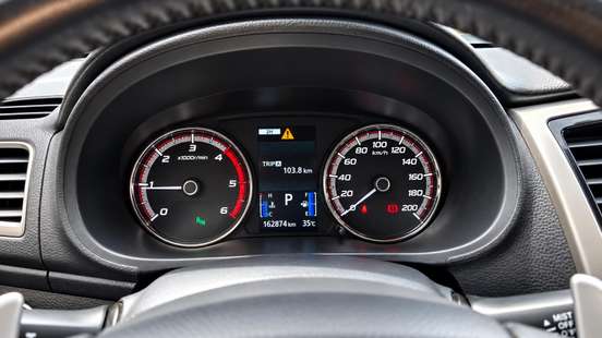 MITSUBISHI-L200 TRITON-2021