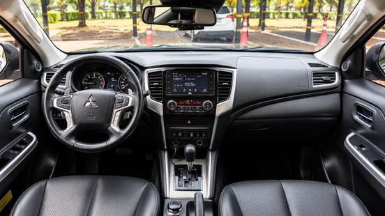 MITSUBISHI-L200 TRITON-2021