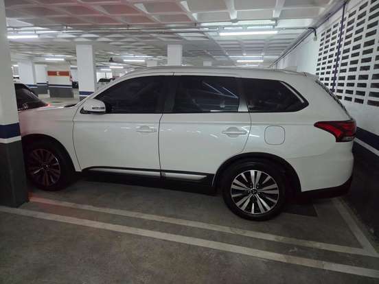 MITSUBISHI-OUTLANDER-2.0 MIVEC GASOLINA HPE AUTOMÁTICO MITSUBISHI-OUTLANDER-2018