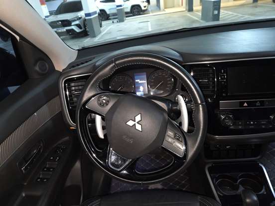 MITSUBISHI-OUTLANDER-2.0 MIVEC GASOLINA HPE AUTOMÁTICO MITSUBISHI-OUTLANDER-2018