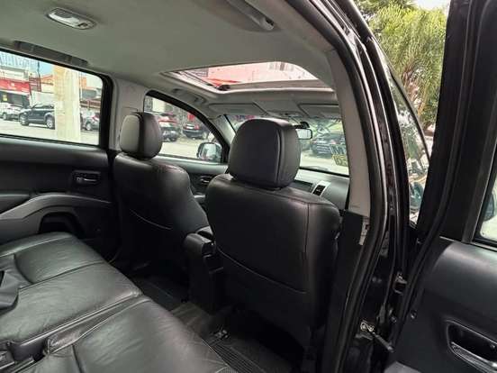 MITSUBISHI-OUTLANDER-3.0 4X4 V6 24V GASOLINA 4P AUTOMÁTICO MITSUBISHI-OUTLANDER-2009