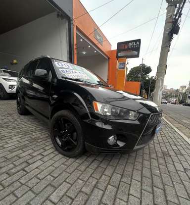 MITSUBISHI-OUTLANDER-2009