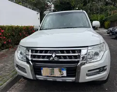 MITSUBISHI PAJERO 3.2 HPE 4X4 7 LUGARES 16V TURBO INTERCOOLER DIESEL 4P AUTOMÁTICO MITSUBISHI PAJERO 3.2 HPE 4X4 7 LUGARES 16V TURBO INTERCOOLER DIESEL 4P AUTOMÁTICO