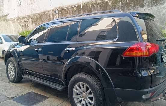 MITSUBISHI-PAJERO DAKAR-2010