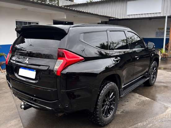 MITSUBISHI-PAJERO SPORT-2.4 16V MIVEC TURBO DIESEL HPE AWD AUTOMÁTICO MITSUBISHI-PAJERO SPORT-2019