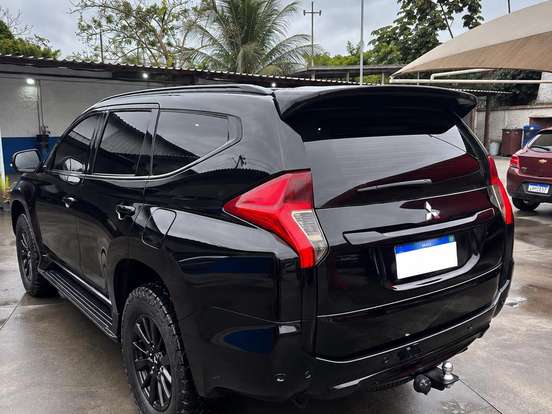 MITSUBISHI-PAJERO SPORT-2.4 16V MIVEC TURBO DIESEL HPE AWD AUTOMÁTICO MITSUBISHI-PAJERO SPORT-2019