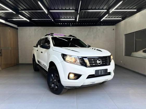NISSAN FRONTIER 2.3 16V TURBO DIESEL ATTACK CD 4X4 AUTOMÁTICO
