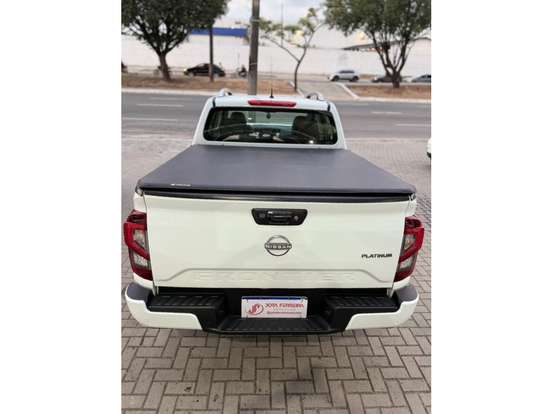 NISSAN-FRONTIER-2025