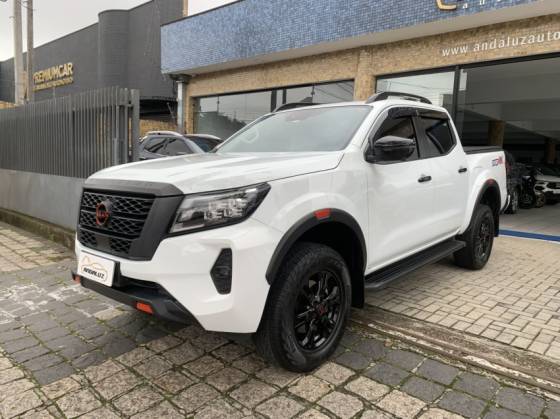 NISSAN FRONTIER 2.3 16V TURBO DIESEL PRO4X CD 4X4 AUTOMÁTICO