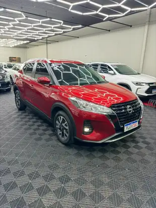 NISSAN-KICKS-2023