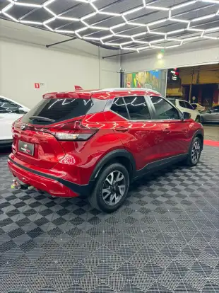 NISSAN-KICKS-2023