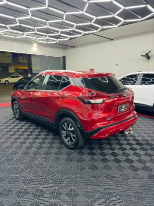 NISSAN-KICKS-2023