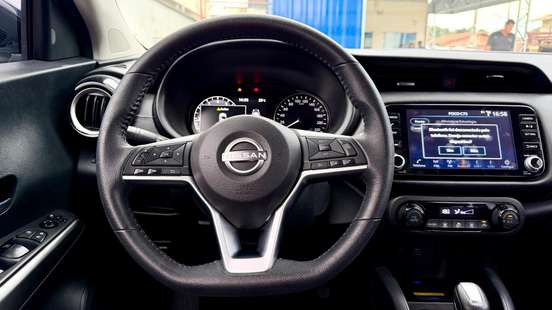 NISSAN-KICKS-2023
