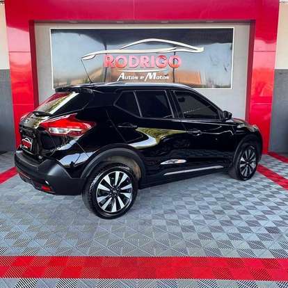 NISSAN-KICKS-2018