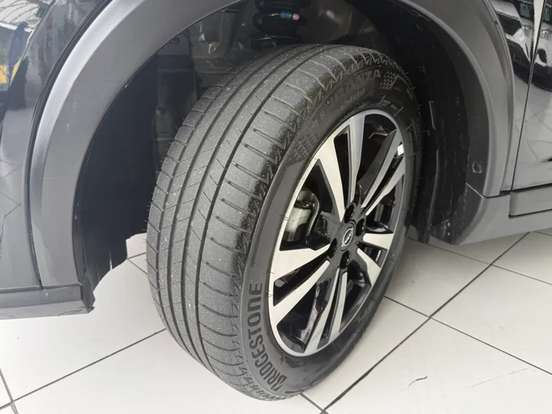 NISSAN-KICKS PLAY-2025