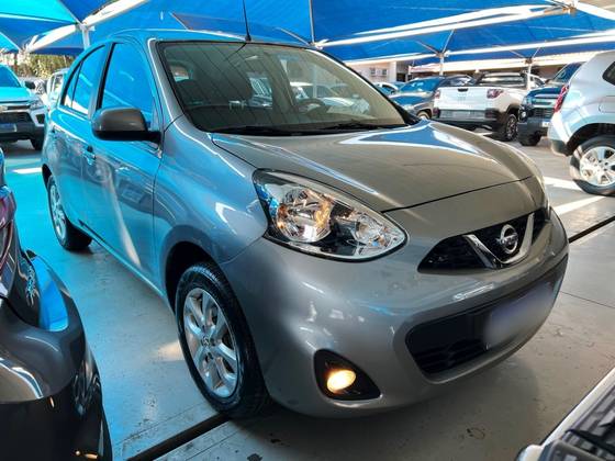 NISSAN MARCH 1.6 SV 16V FLEX 4P MANUAL
