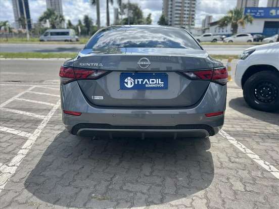 NISSAN-SENTRA-2024